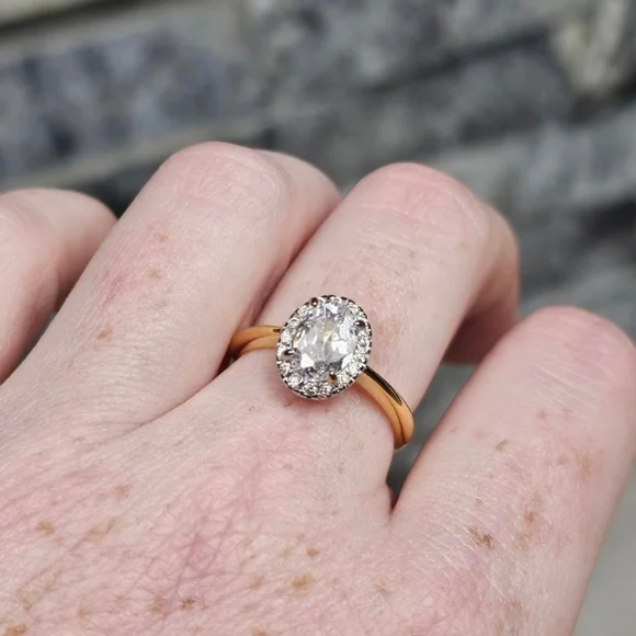 Classic Oval Halo Zirconia Glam Ring - Picture 2 of 8